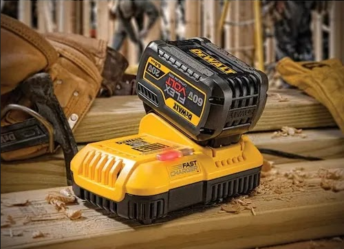 Cargador Flexvolt Carga Rápida 60v Dewalt / Dcb118